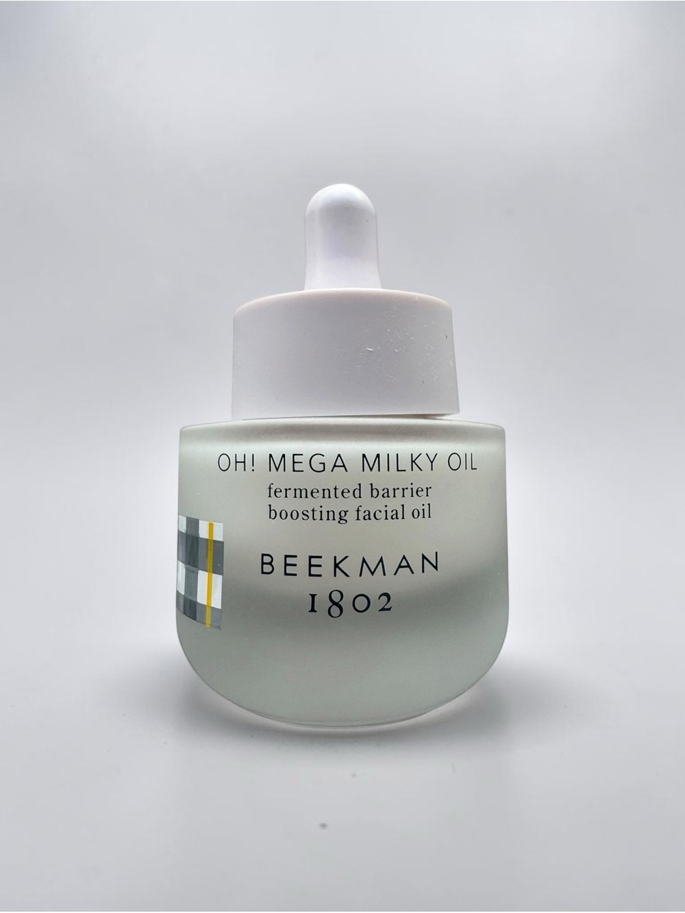 Beekman 1802 Oh! Mega Milky Oil - White and Gray Bottle